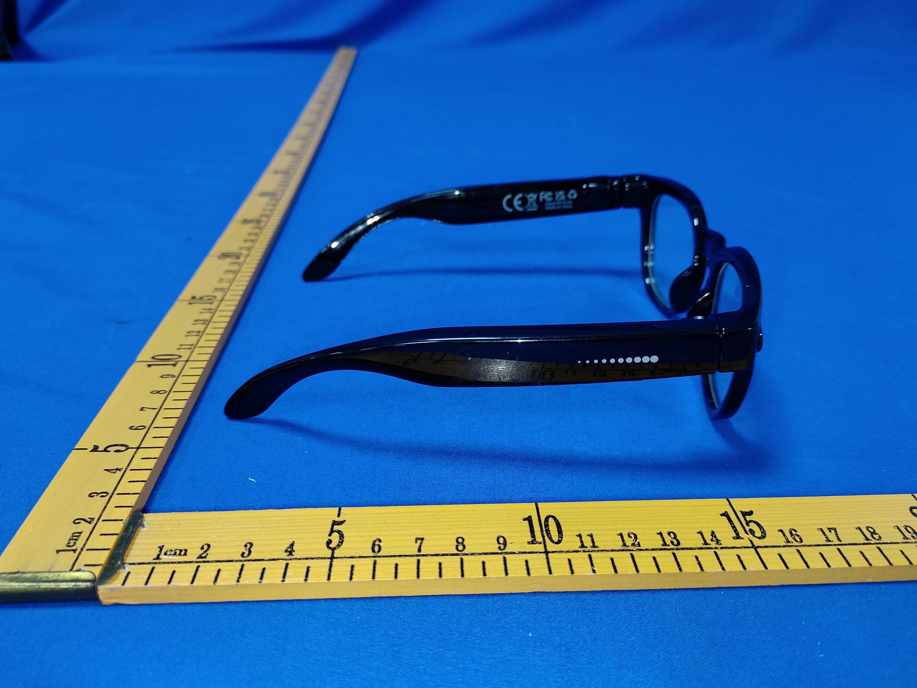Smart glasses - FCC ID 2BE9U-MT3 - Shenzhen Huadai Technology Co., Ltd