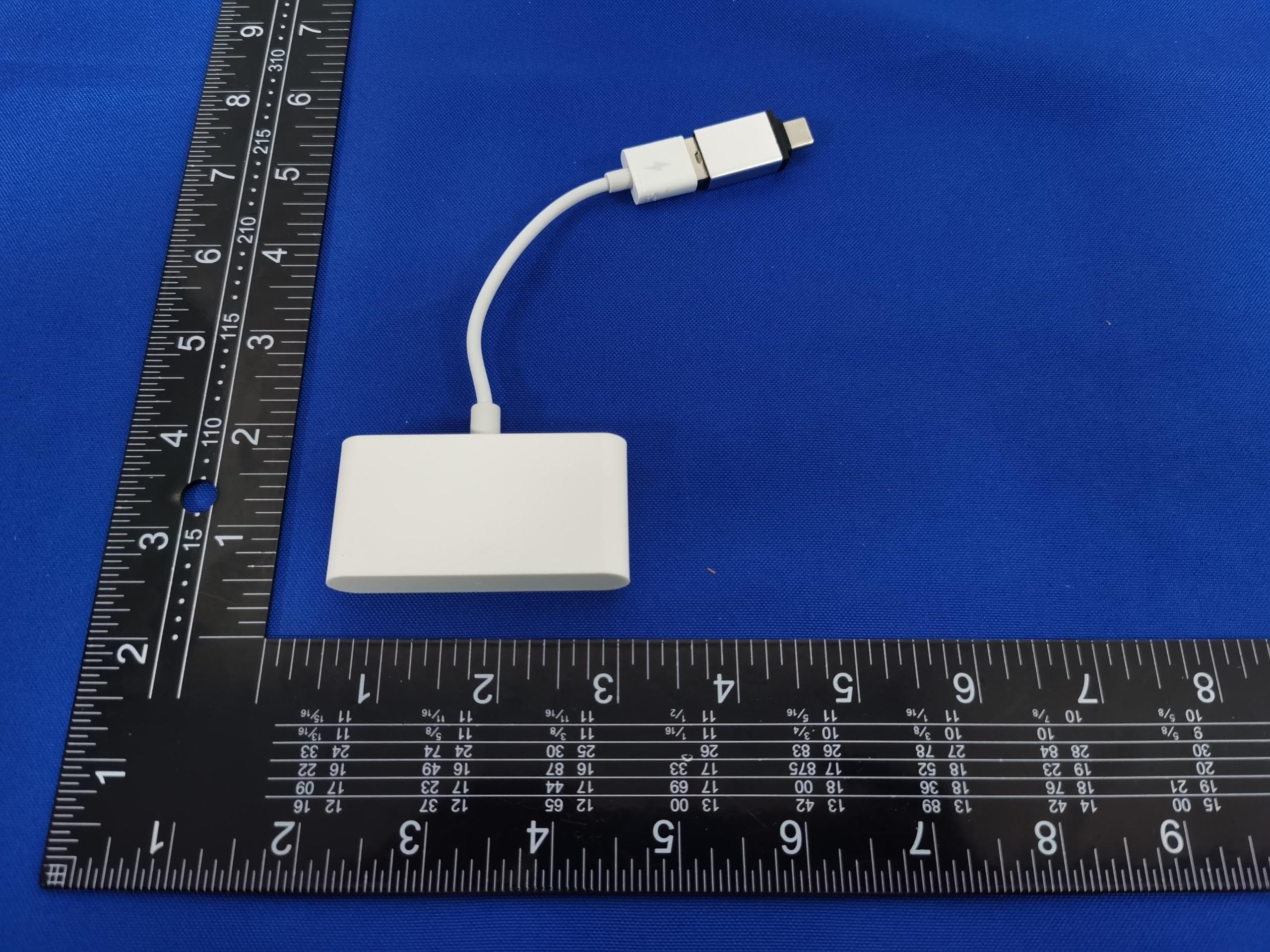 wireless carplay adapter - FCC ID 2BEAY-T5552 - Shenzhen Tinghao Technology Co., Ltd. (4)
