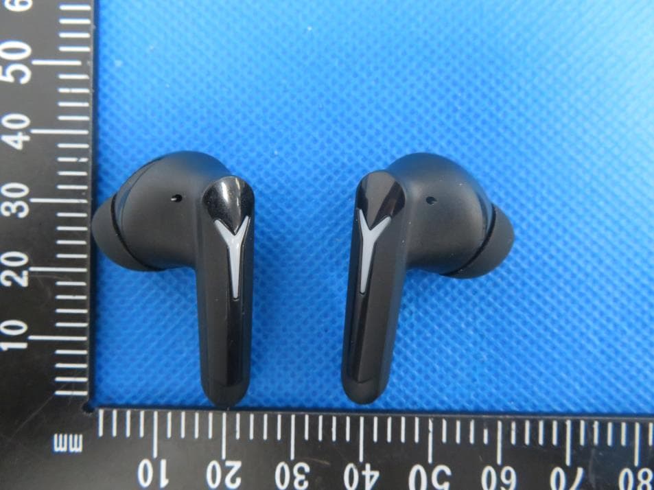Wireless Earbuds - FCC ID 2BEBP-TW02G - Beijing Netac Innovation Technology Development Co.Ltd (4)