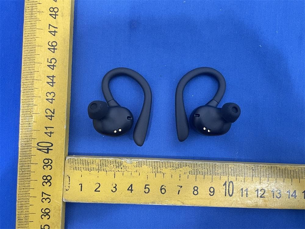 True Wireless Sports Earphones - FCC ID 2BEBP-TW03J - Beijing Netac Innovation Technology Development Co.Ltd