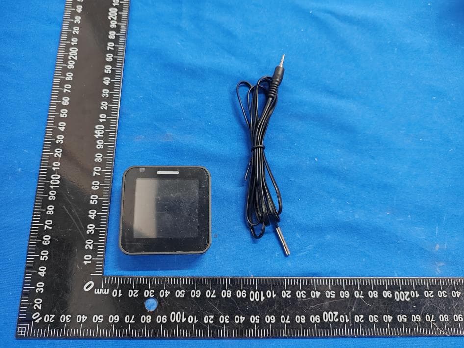 Smart thermometer - FCC ID 2BECQ-MC82 - Dongguan Jinghe Electronic Technology Co., Ltd (2)