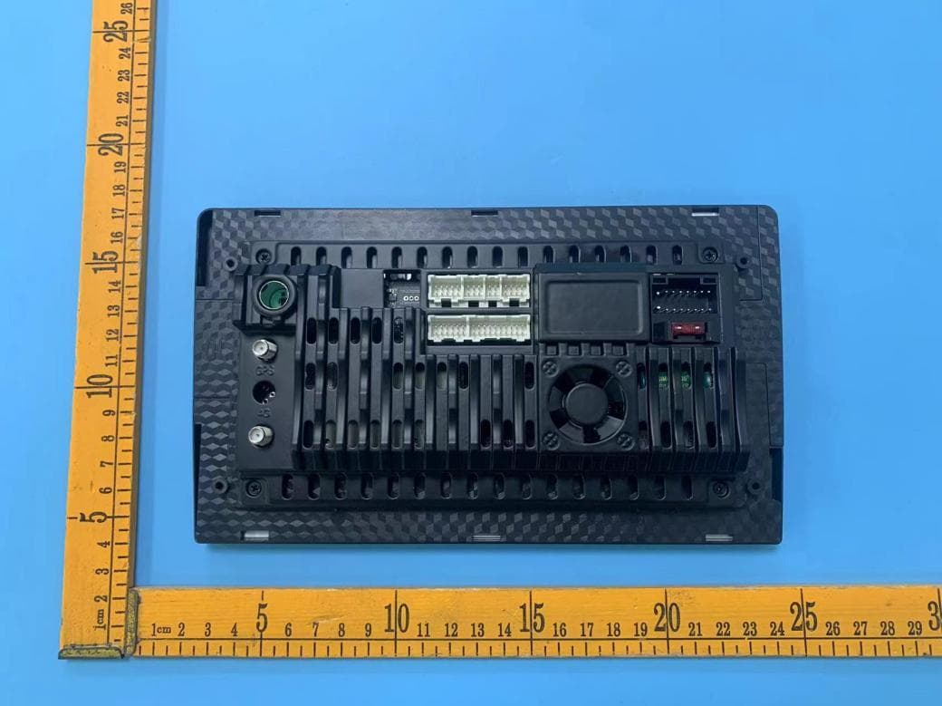 Vehicle navigation - FCC ID 2BECX-TS18 - SHENZHEN ZHUOYONGHANG ELECTRONICS CO.,LTD