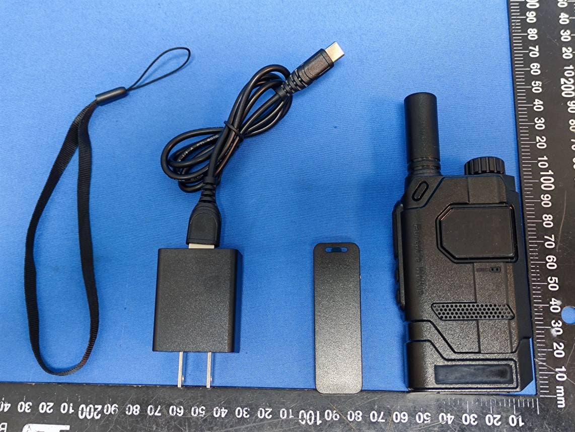 Two Way Radio - FCC ID 2BED7-OS-E36 - Quanzhou Hengluda Electronic Technology Co.,Ltd