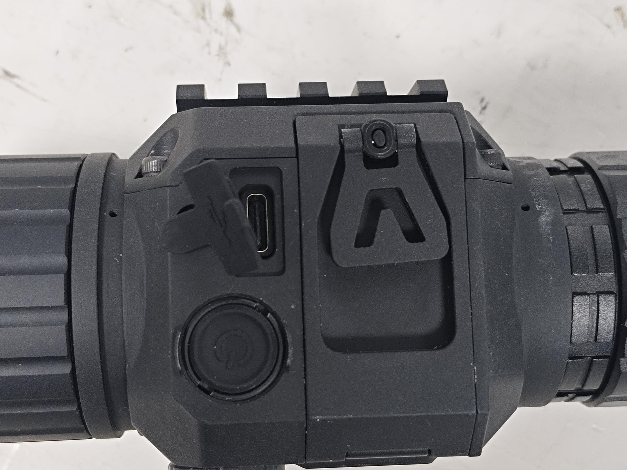 Thermal lmaging Scope - FCC ID 2BEDO-D-IR - Chengdu Jingpin Night Vision Optoelectronics Technology Co., Ltd. (2)