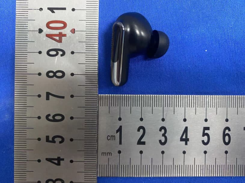V20 Bluetooth earphones - FCC ID 2BEDU-V20 - Shenzhen Diyage Technology Co.,Ltd (4)