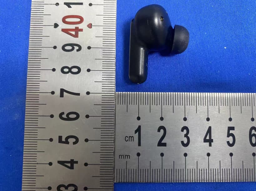 V20 Bluetooth earphones - FCC ID 2BEDU-V20 - Shenzhen Diyage Technology Co.,Ltd (3)
