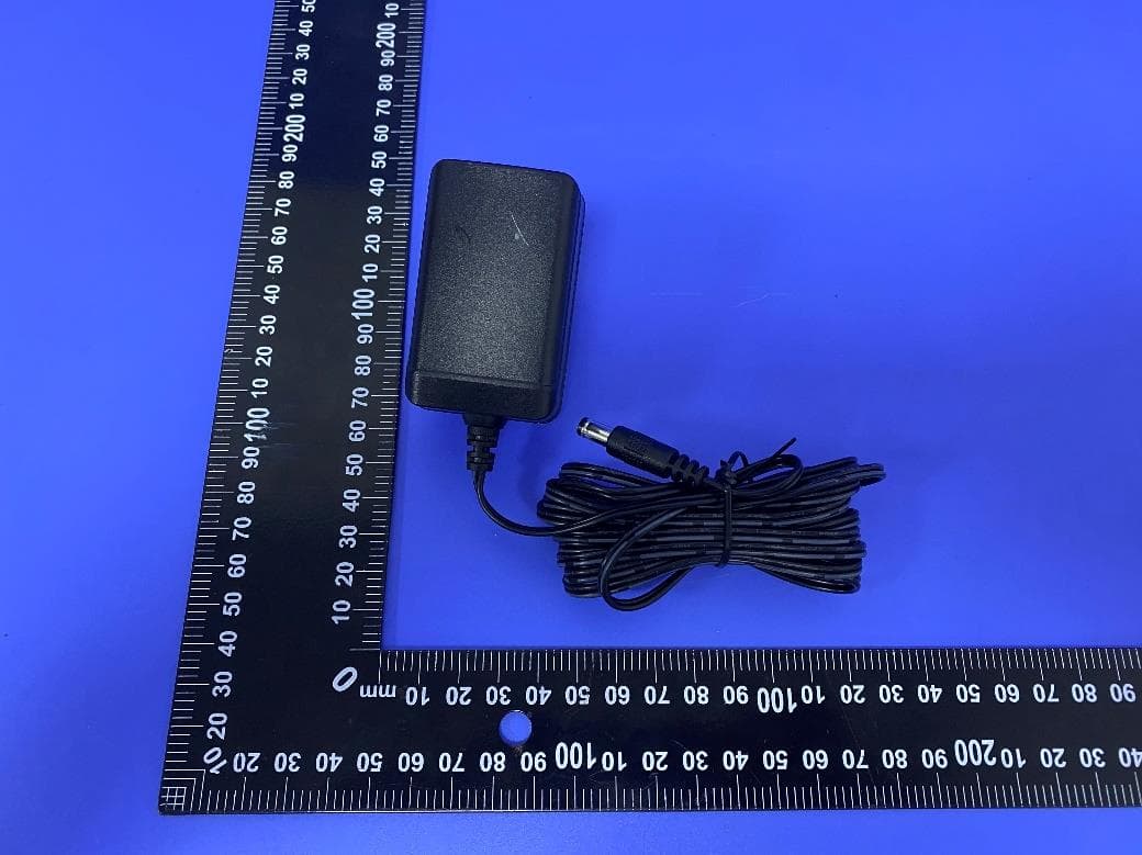 POWER CHARGER - FCC ID 2BEEO-CH004B - Dong guan City Huge Sun Lighting Co.,LTD (3)