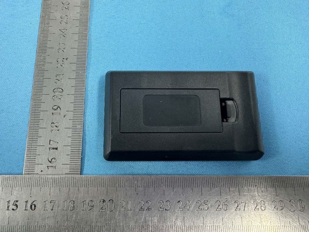 Remote control - FCC ID 2BEERYH13-003 - Quang Dong Vu Hao Electronics Co., Ltd (2)