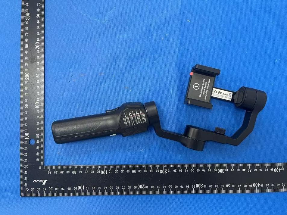 Three axis stabilizer - FCC ID 2BEES-S6 - Shenzhen Huisheng Technology Co., Ltd (2)