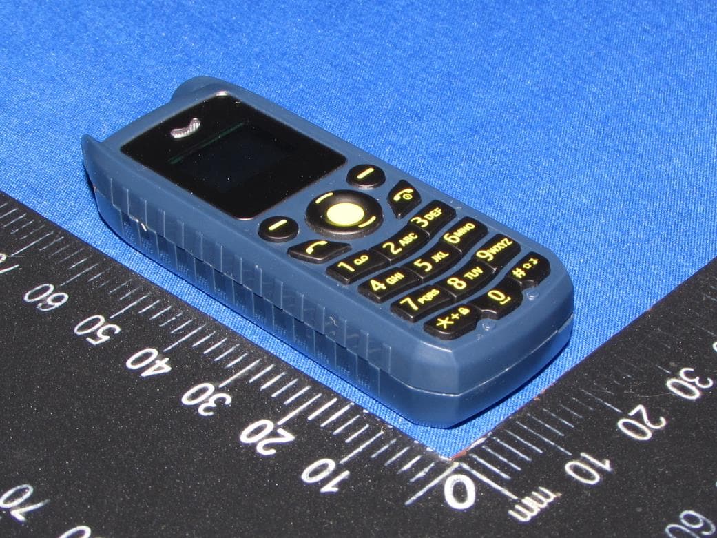 mobile phone - FCC ID 2BEM6-BM10 - Shenzhen Saiyo Electronics Industry Co., Ltd.