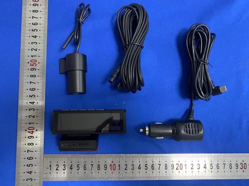 car dash camera - FCC ID 2BEP8-A4 - dongguanshiantaliyadianzishangwuyouxiangongsi (2)