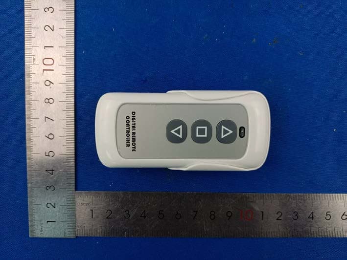 Wireless Remote Control - FCC ID 2BEPC-RC200 - Shenzhen Ruimeihong Electronics Come., LTD (3)