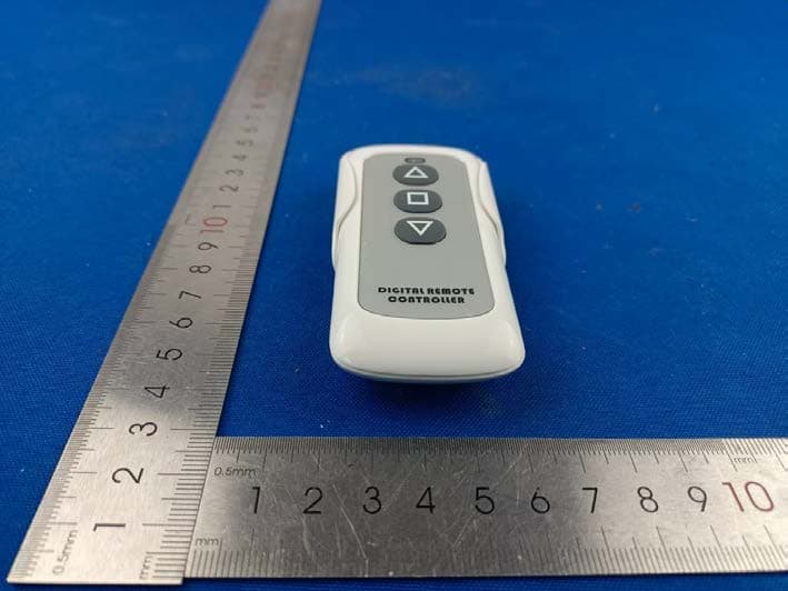 Wireless Remote Control - FCC ID 2BEPC-RC200 - Shenzhen Ruimeihong Electronics Come., LTD (5)