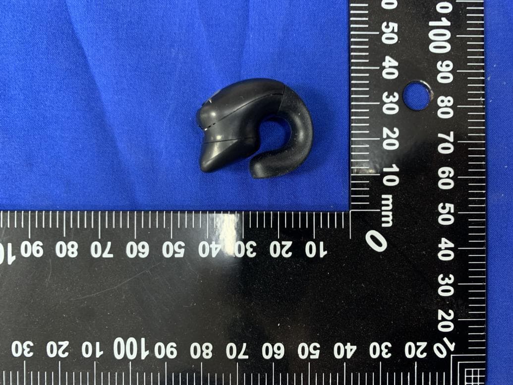 Bluetooth Headset - FCC ID 2BEQB-GD28 - Shenzhen Dewanghong Technology Co., LTD (2)