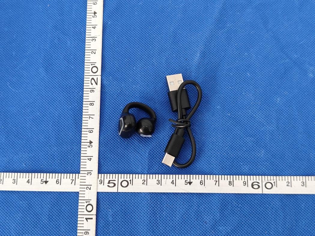Wireless headset - FCC ID 2BEQB-GD30 - Shenzhen Dewanghong Technology Co., LTD
