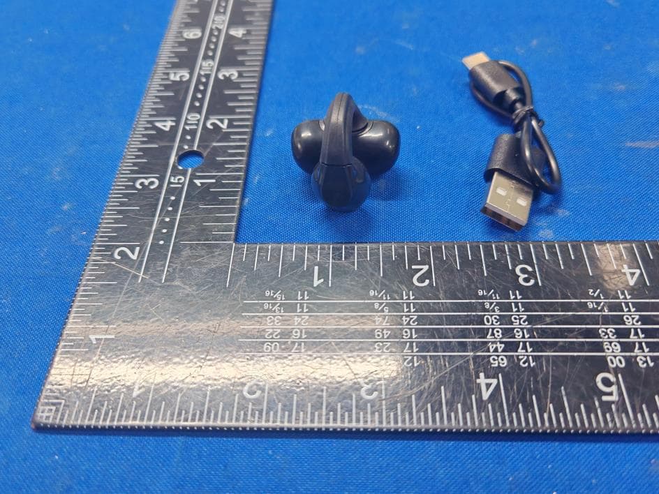 Wireless headset - FCC ID 2BEQB-GD68 - Shenzhen Dewanghong Technology Co., LTD