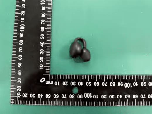 Wireless headset - FCC ID 2BEQB-WZZM32 - Shenzhen Dewanghong Technology Co., LTD (2)