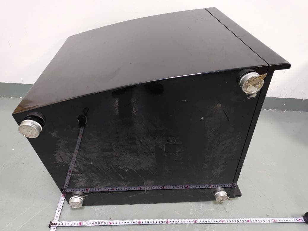 Powered Subwoofer - FCC ID 2BESN-SPL-X18 - Velodyne Acoustics GmbH (3)