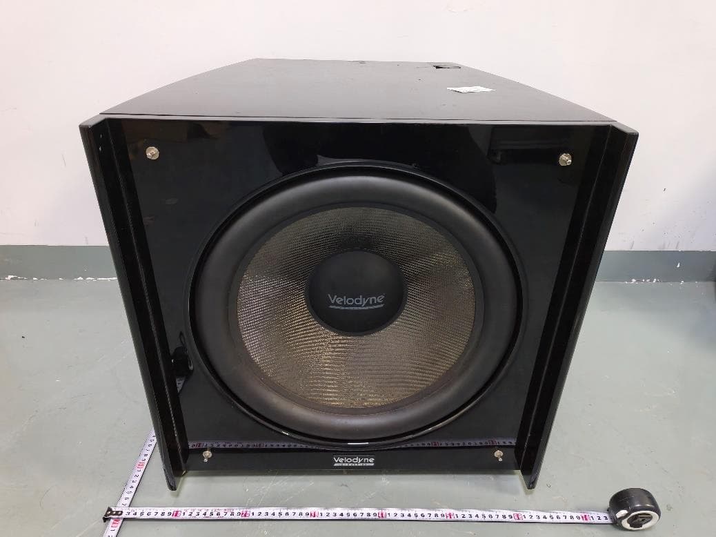 Powered Subwoofer - FCC ID 2BESN-SPL-X18 - Velodyne Acoustics GmbH