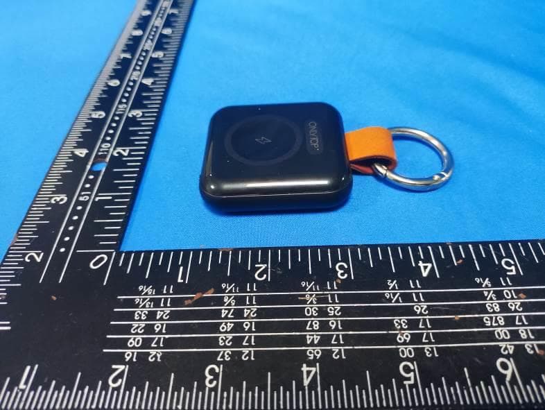 MINI PORTABLE CHARGER - FCC ID 2BEUK-F43 - Shenzhen FenJun New Energy Co., Ltd.