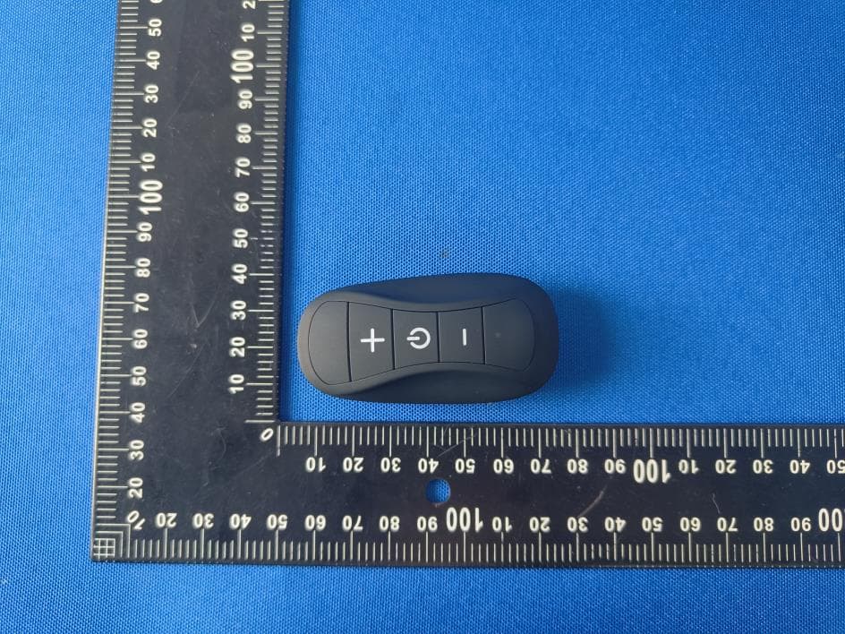 Remote control - FCC ID 2BEUM-YC-52 - Dongguan Yunfang Technology Co., Ltd (2)