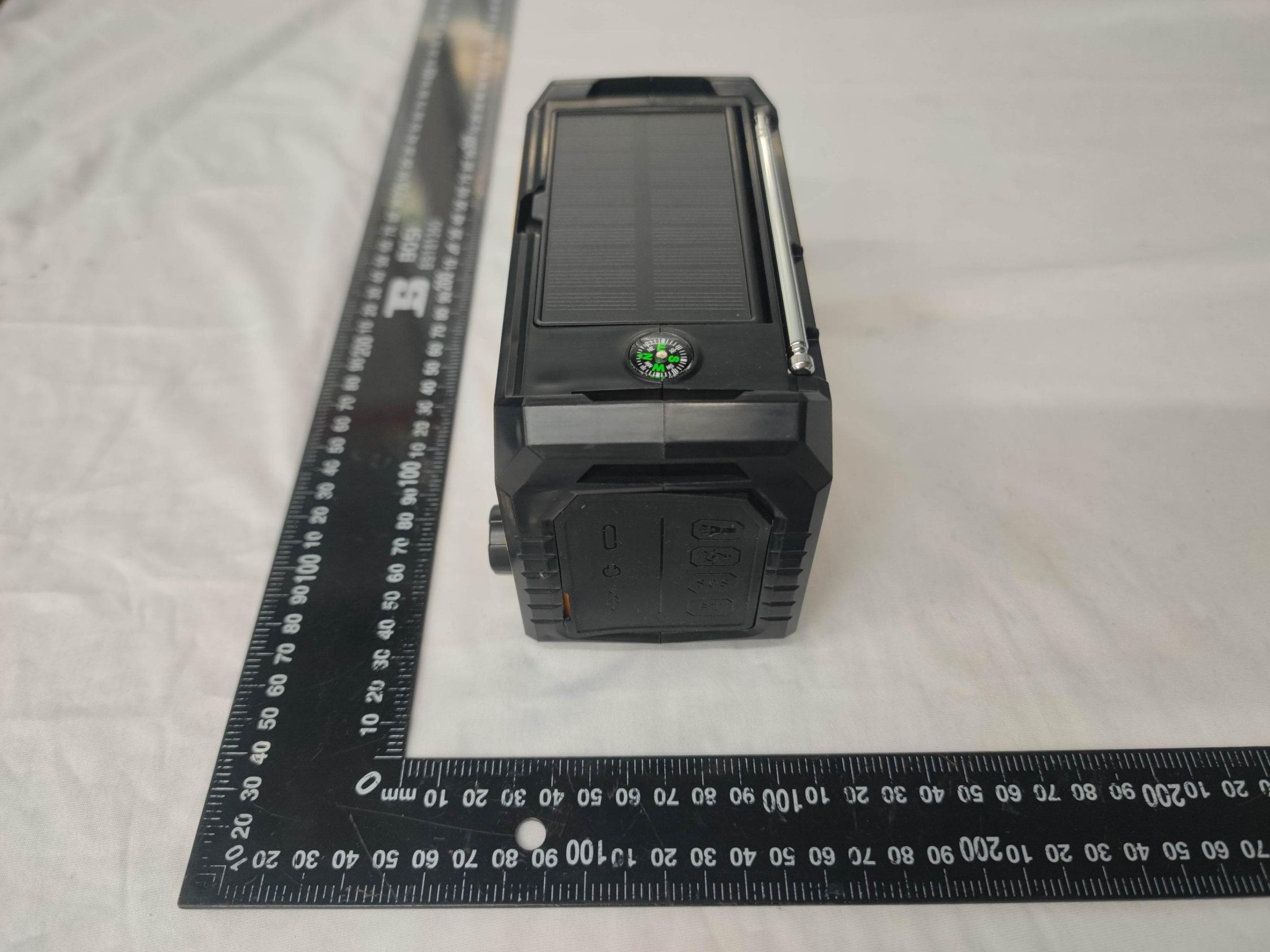 Solar Emergency Radio - FCC ID 2BEUU-H21 - Shenzhen Huashengtimes Electronic Technology Co., LTD (3)