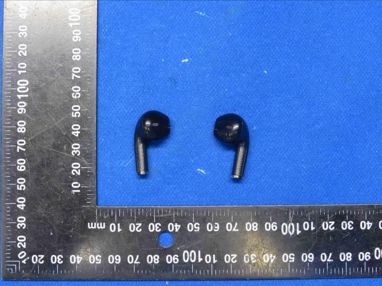 true wireless Earphones - FCC ID 2BEWA-HY-T02PRO - Shenzhen Hanyin Technology Development Co., Ltd. (3)