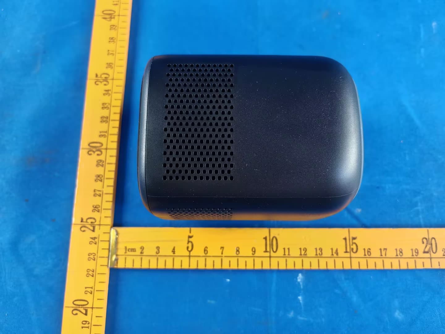 AI Speaker - FCC ID 2BEWX-SS200C - Zhejiang Lingzhu Technology Co., Ltd.
