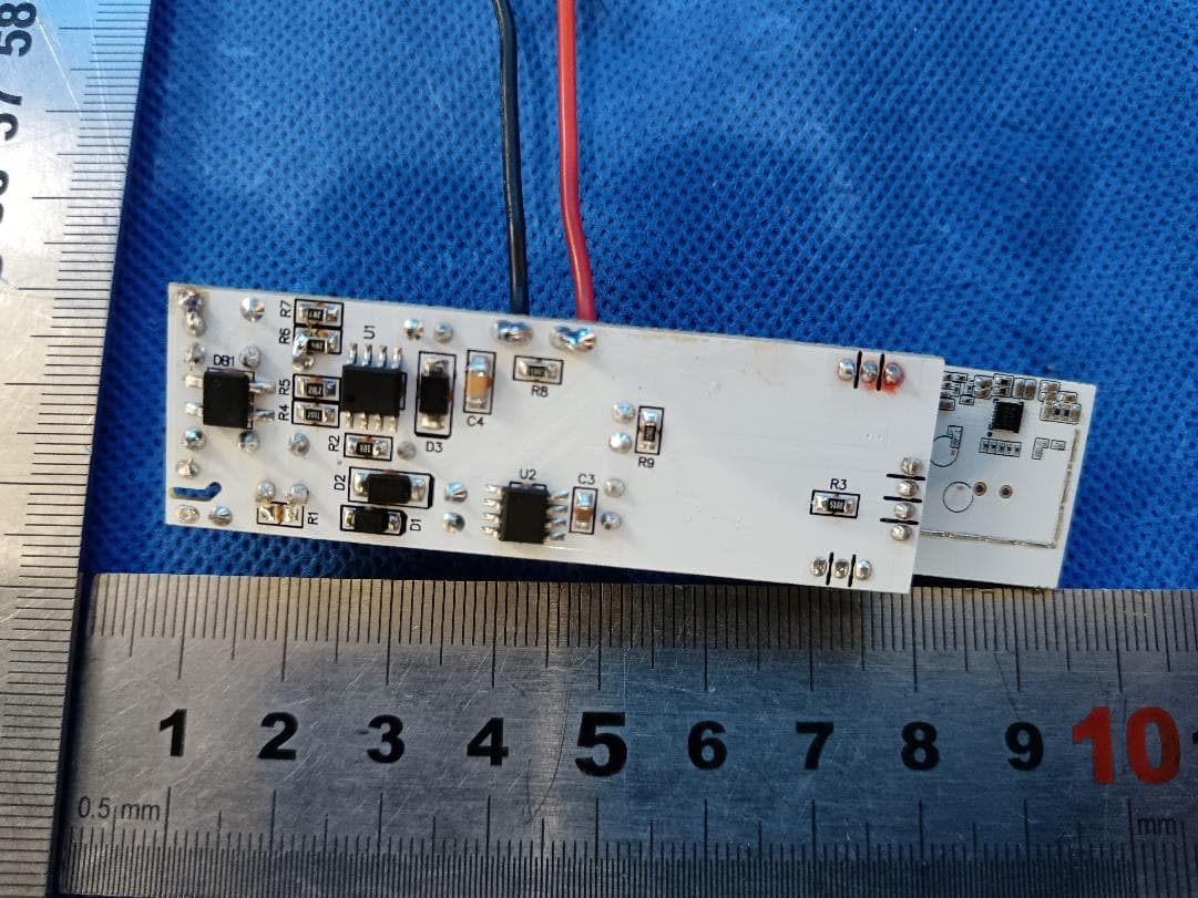 T8 Tube - FCC ID 2BEWX-UXCLT8 - Zhejiang Lingzhu Technology Co., Ltd.