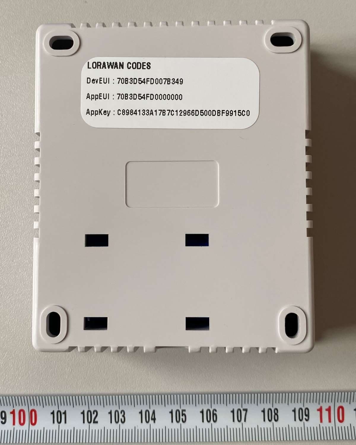 LoRa temperature & humidity wireless transmitter - FCC ID 2BEZP600121 - Enless Wireless (2)