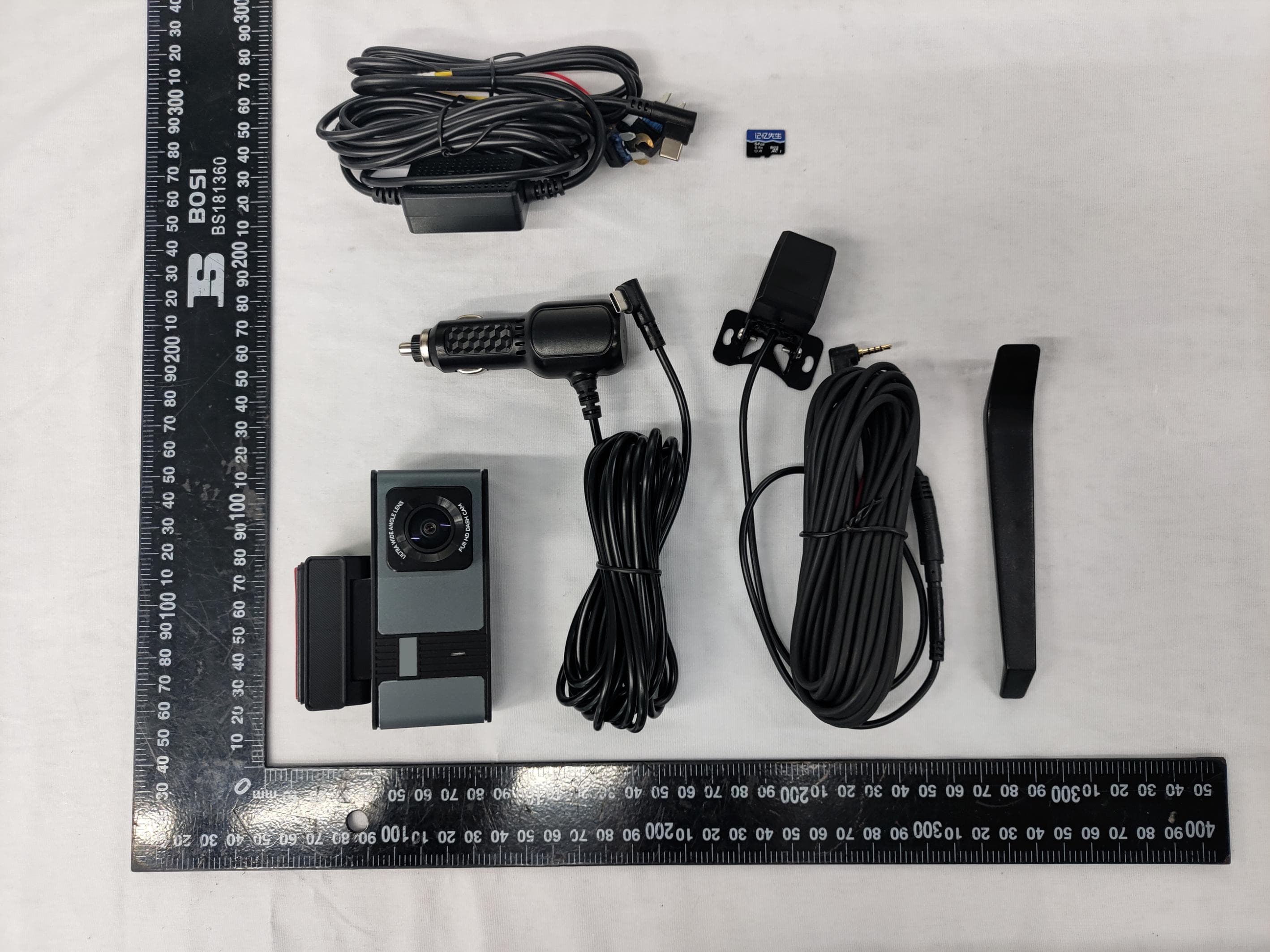 Smart driving recorder - FCC ID 2BF2B-C5 - Shenzhen Future Automotive Technology Co., Ltd. (4)