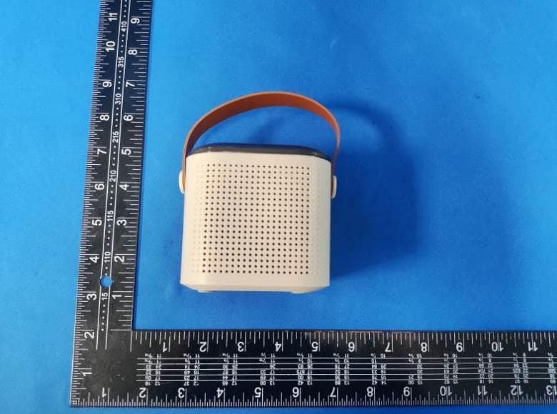 Wireless Speaker - FCC ID 2BF2H-Y1 - Shenzhenshixinyihekejimaoyi Co., Ltd.