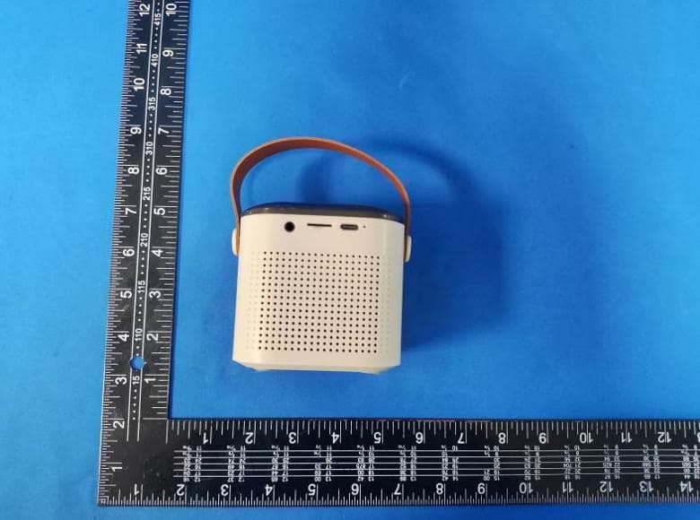 Wireless Speaker - FCC ID 2BF2H-Y1 - Shenzhenshixinyihekejimaoyi Co., Ltd. (3)