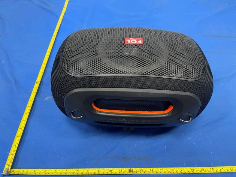 Portable Wireless Speaker System - FCC ID 2BF3S-FS-R306 - Dongguan Faraoou Electric Appliance Co., Ltd (4)