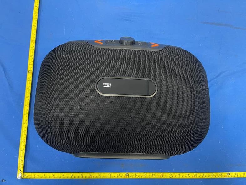 Portable Wireless Speaker System - FCC ID 2BF3S-FS-R306 - Dongguan Faraoou Electric Appliance Co., Ltd (3)