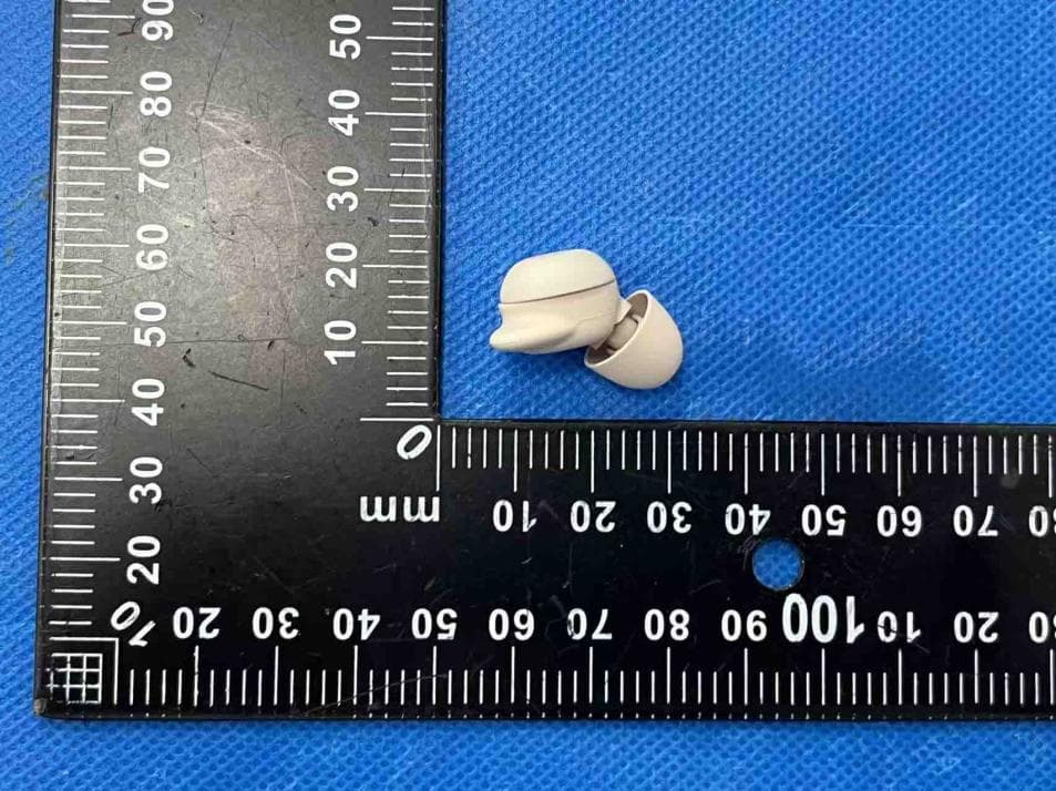 HEARING AIDS - FCC ID 2BF4W-FC04 - ELEHEAR.Inc (3)