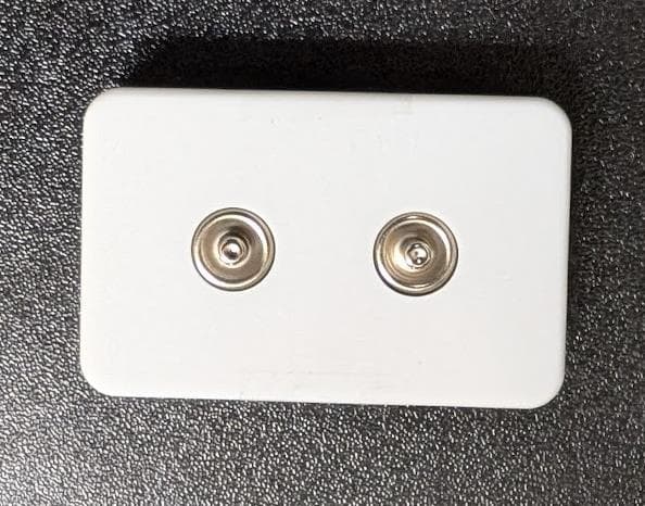 Wireless wetness sensor for senior care. - FCC ID 2BF5N-SENS247 - Zealacare LLC (5)