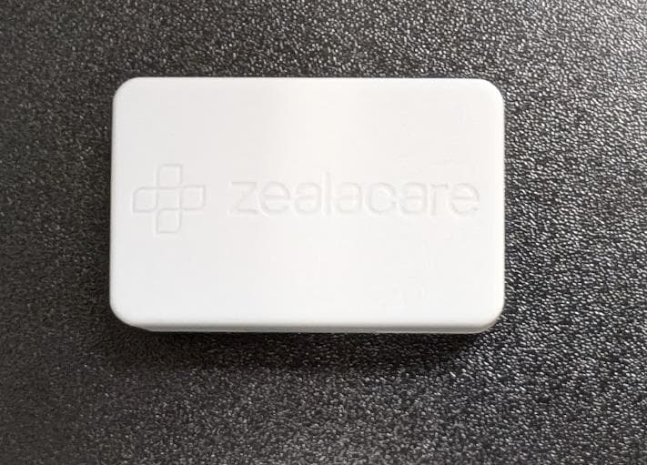 Wireless wetness sensor for senior care. - FCC ID 2BF5N-SENS247 - Zealacare LLC (4)