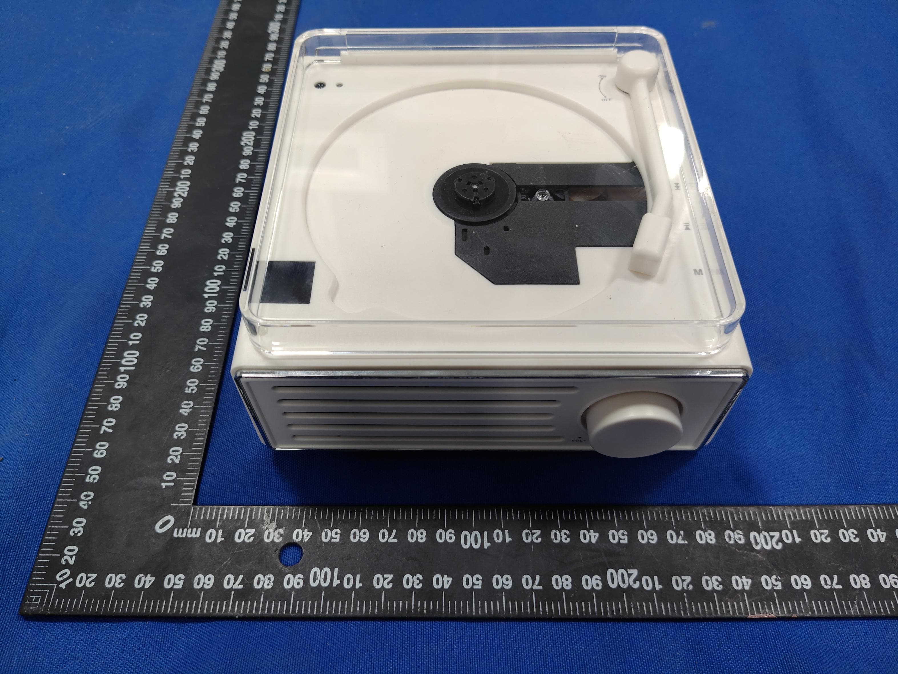 CD player - FCC ID 2BF68-C50 - Shenzhen Keyadi Home Decoration Co., LTD