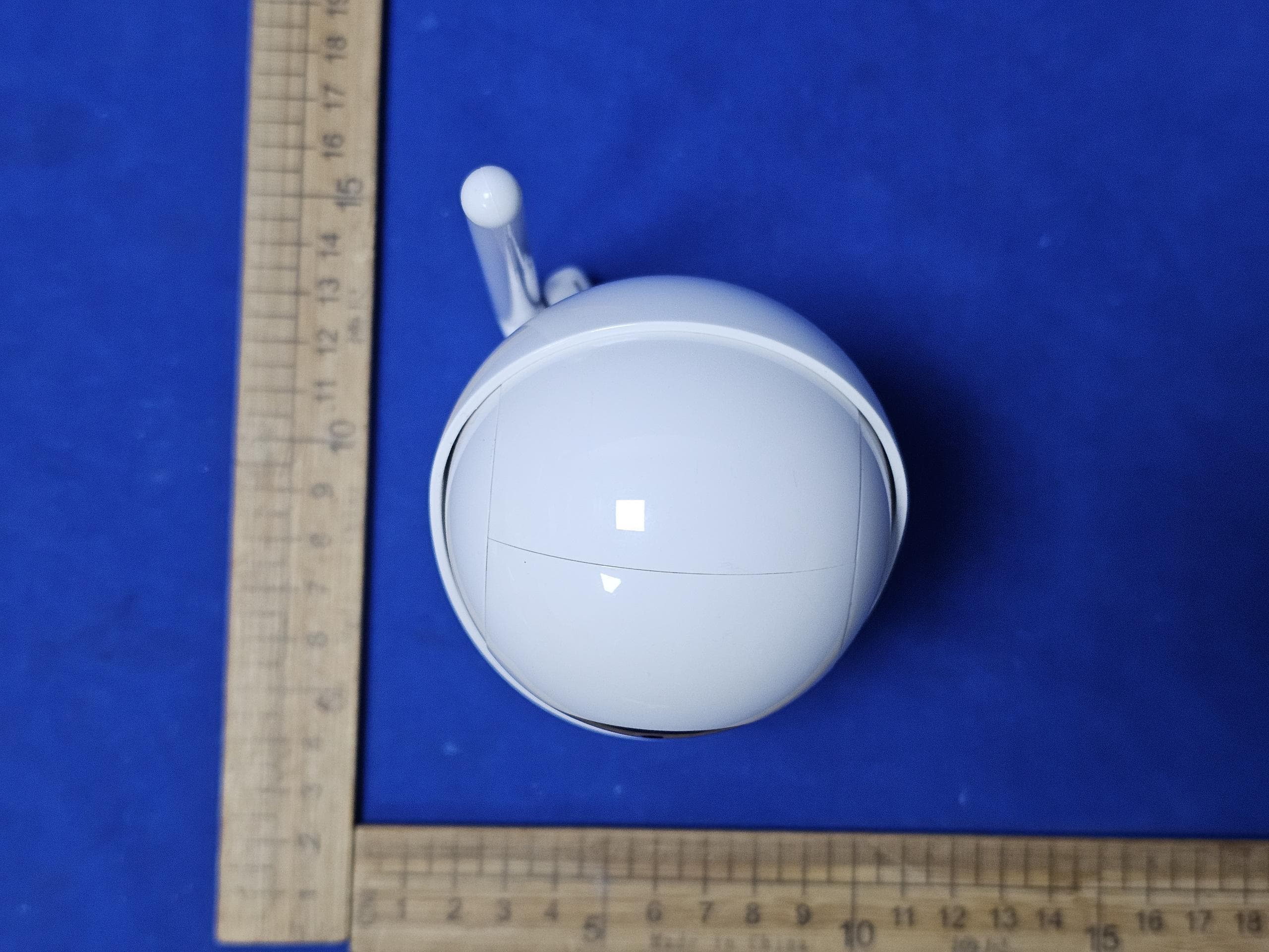 Smart Baby Monitor - FCC ID 2BF7Y-JBM550C1 - Shenzhen Umbra Technology Co., Ltd. (2)