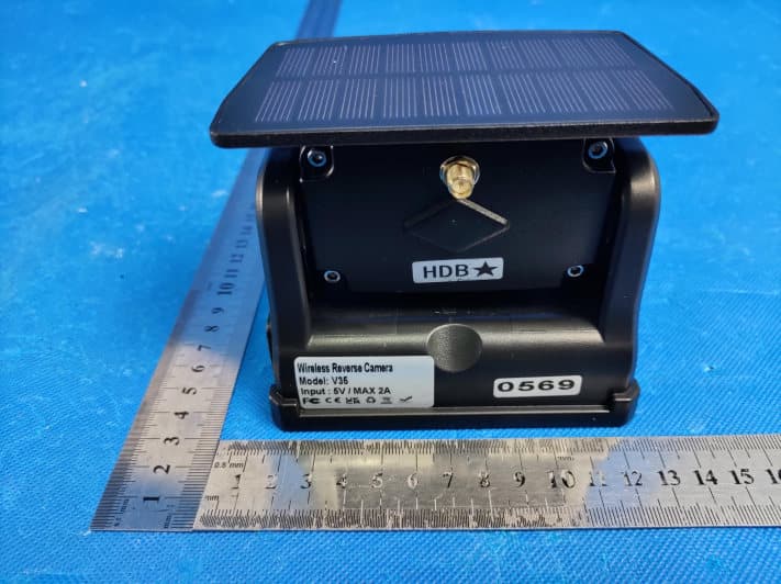 Wireless car camera monitor system - FCC ID 2BF9M-V35 - Shenzhen Yuweixin Electronic Co., Ltd (5)