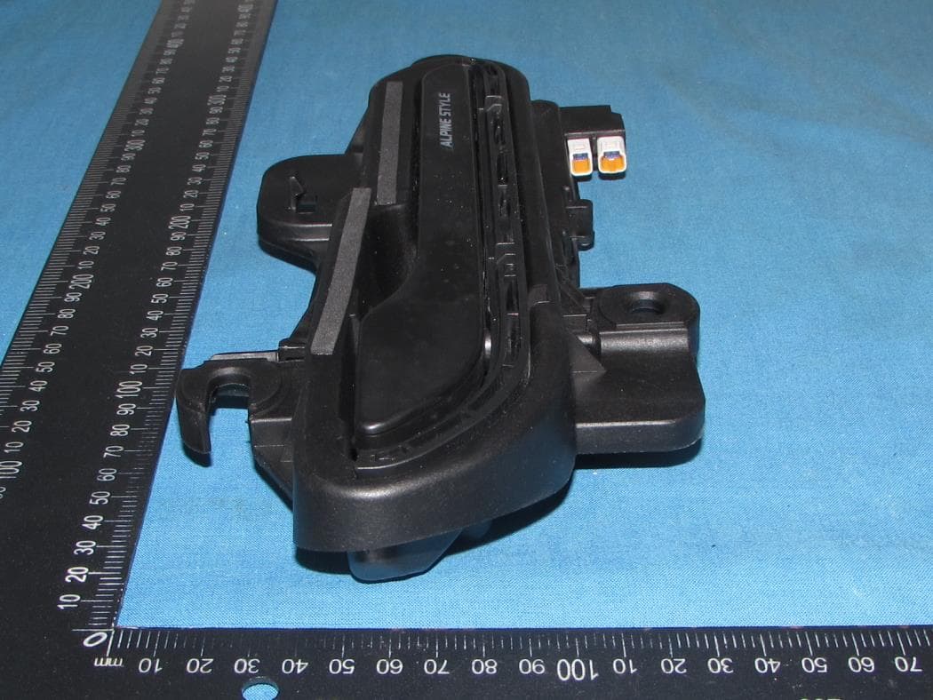 TESLA AUTOMATIC POP UP DOOR HANDLE - FCC ID 2BFB2-KTX-TH01-EV - ALPS ALPINE (China) Co., Ltd. (5)