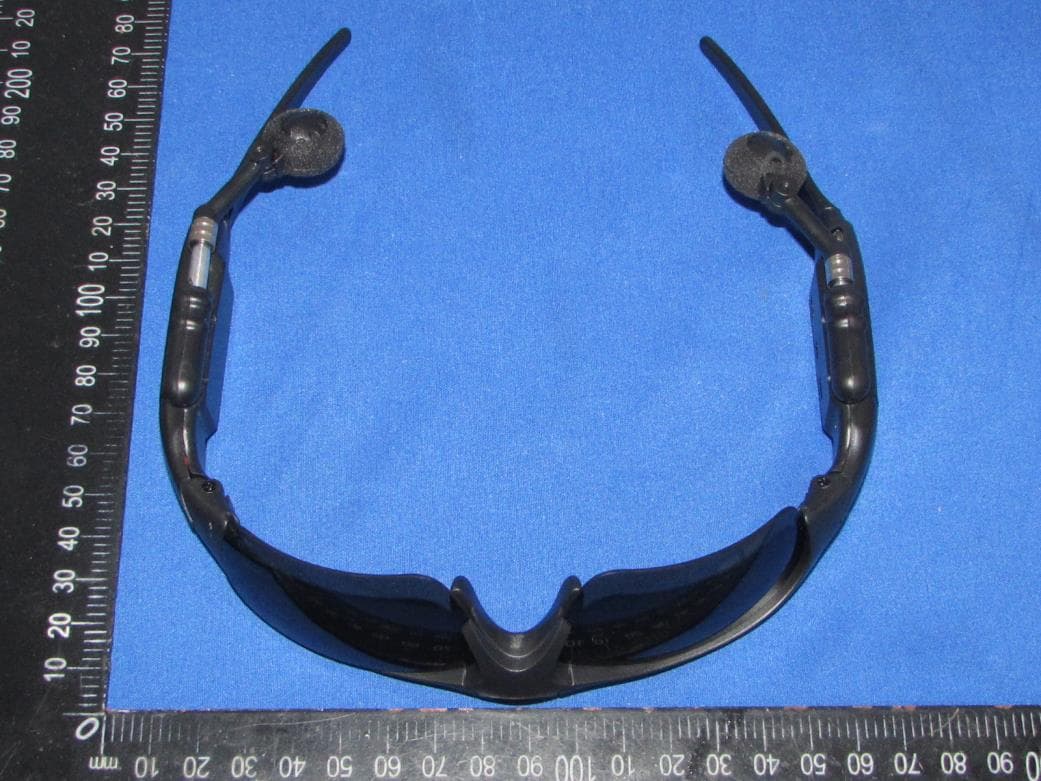 Bluetooth glasses - FCC ID 2BFD9-GLASSES - Meizhou Shengjian Acoustic Technology Co., Ltd (4)