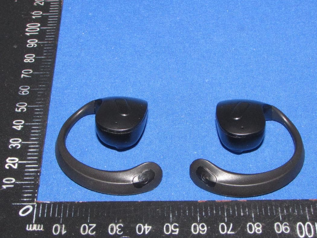 TWS Bluetooth headset - FCC ID 2BFD9-GT46 - Meizhou Shengjian Acoustic Technology Co., Ltd (3)