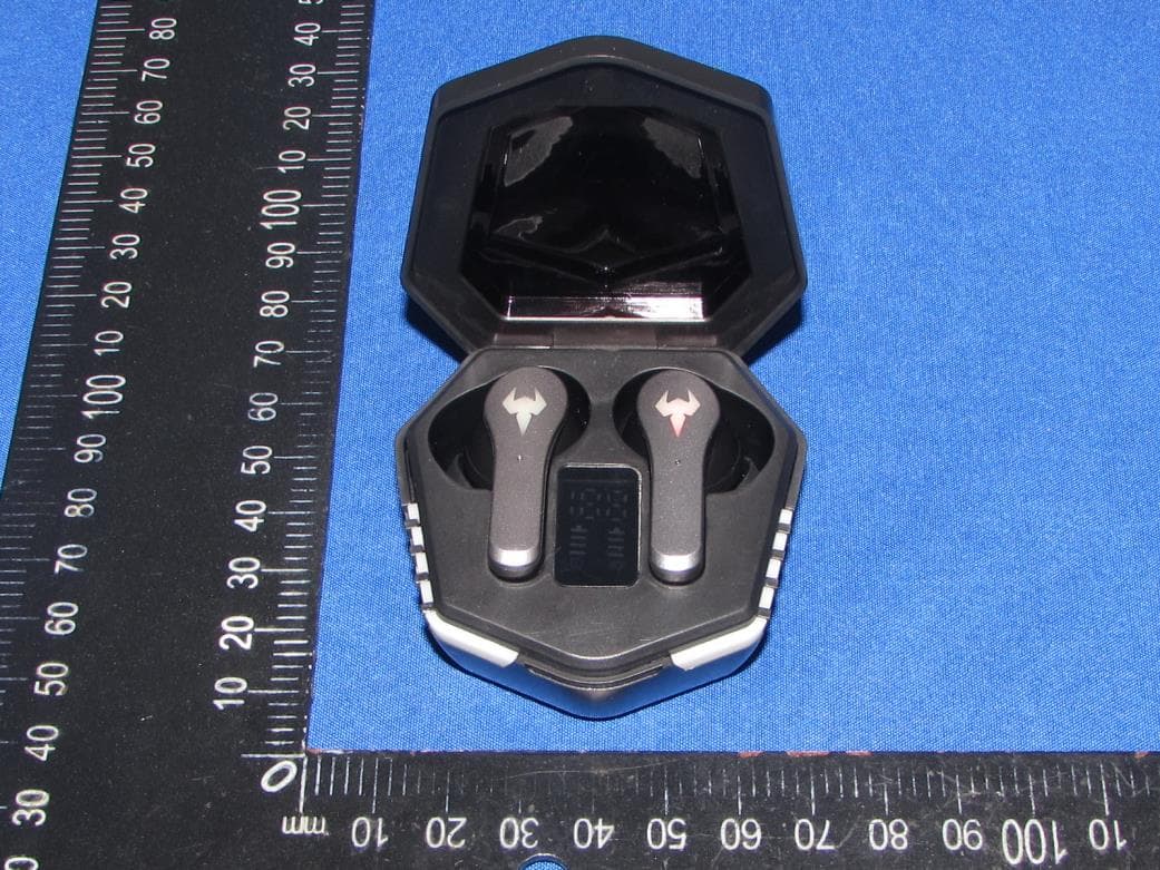 TWS Bluetooth headset - FCC ID 2BFD9-N35 - Meizhou Shengjian Acoustic Technology Co., Ltd (4)