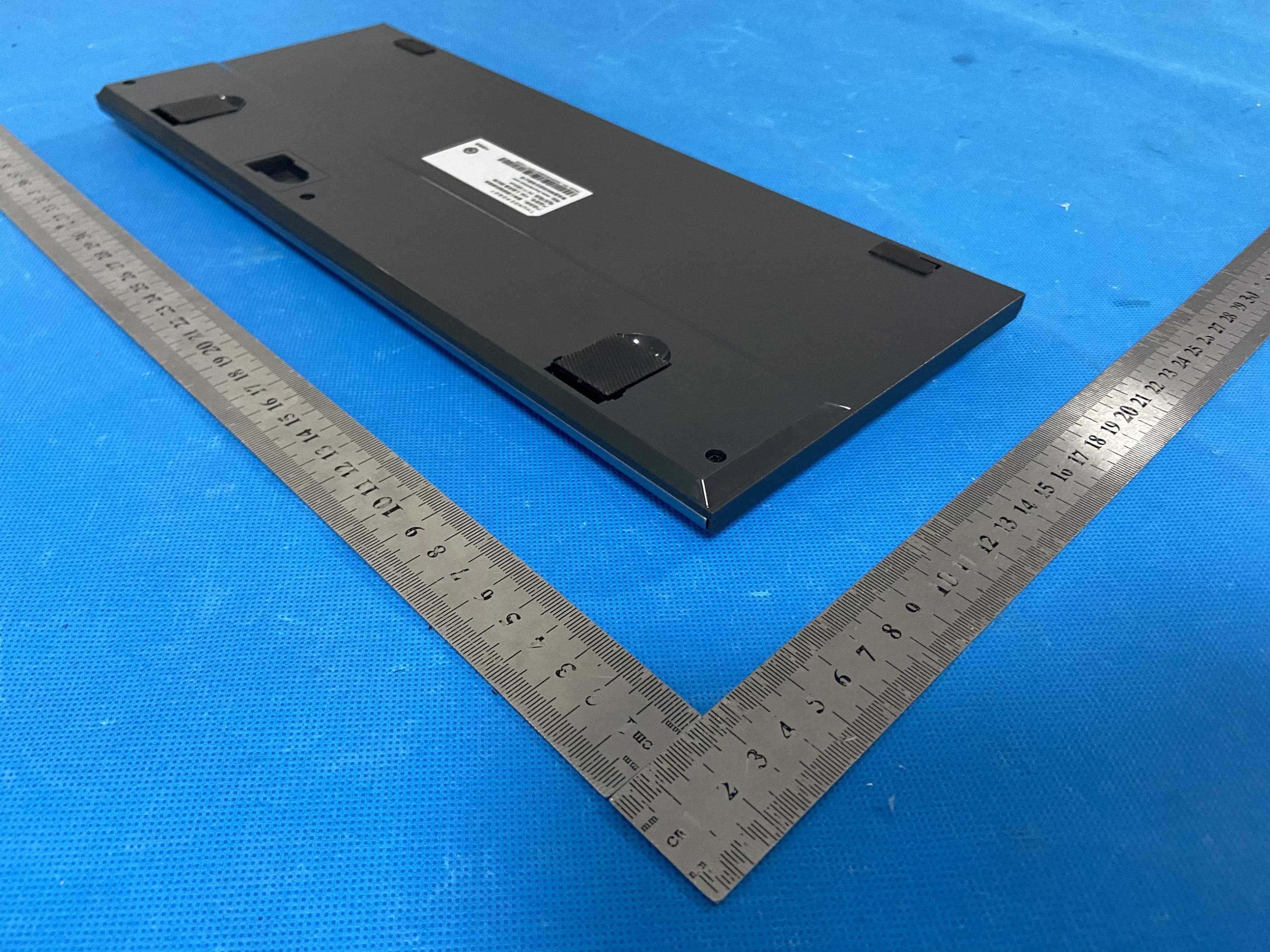 THUNDEROBOT KEYBOARD - FCC ID 2BFDF-K96 - Qingdao Thunderobot Technology Co.,Ltd.