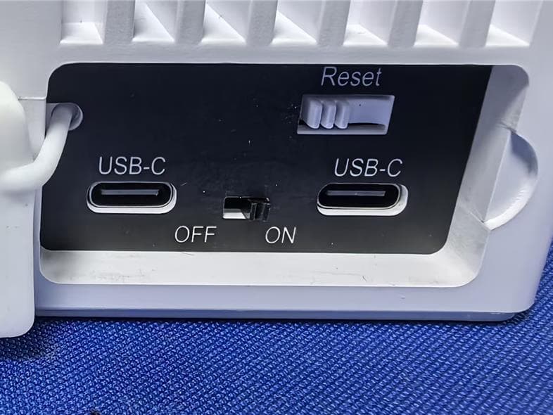 Solar WiFi Extender - FCC ID 2BFDX-E6 - Shenzhen Yadas IOT Technology Co., Ltd (2)