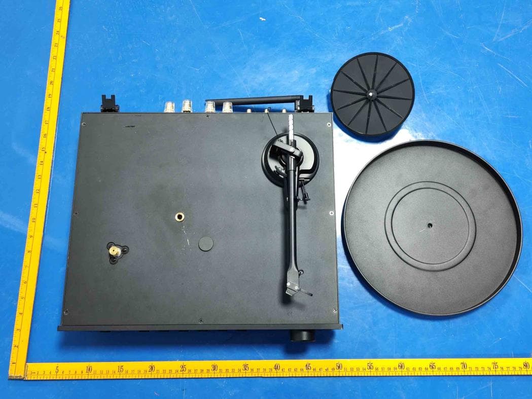 Turntable player - FCC ID 2BFHV-H2301 - Guangdong Kaiping Electronics Co., Ltd. (4)