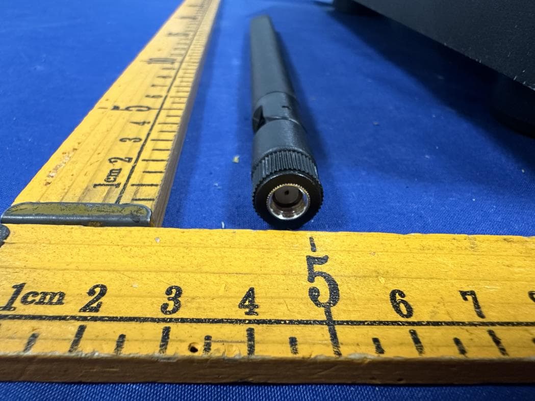 Turntable player - FCC ID 2BFHV-H2301 - Guangdong Kaiping Electronics Co., Ltd. (2)