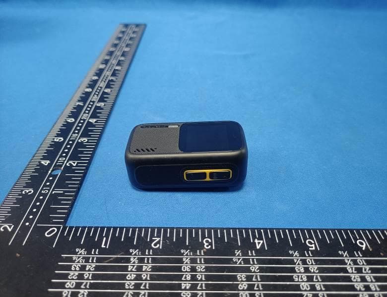 Dual screen outdoor sports camera - FCC ID 2BFIM-M26 - Shenzhen Shunchi Rongchuang Technology Co. , Ltd. (3)